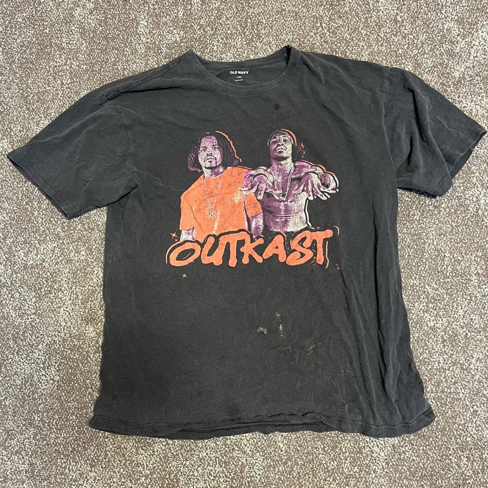 Black OutKast Graphic T-Shirt